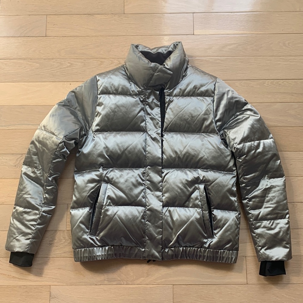 Athleta Women's Responsible Goose Down Flash Bomber Puffer Size:Medium